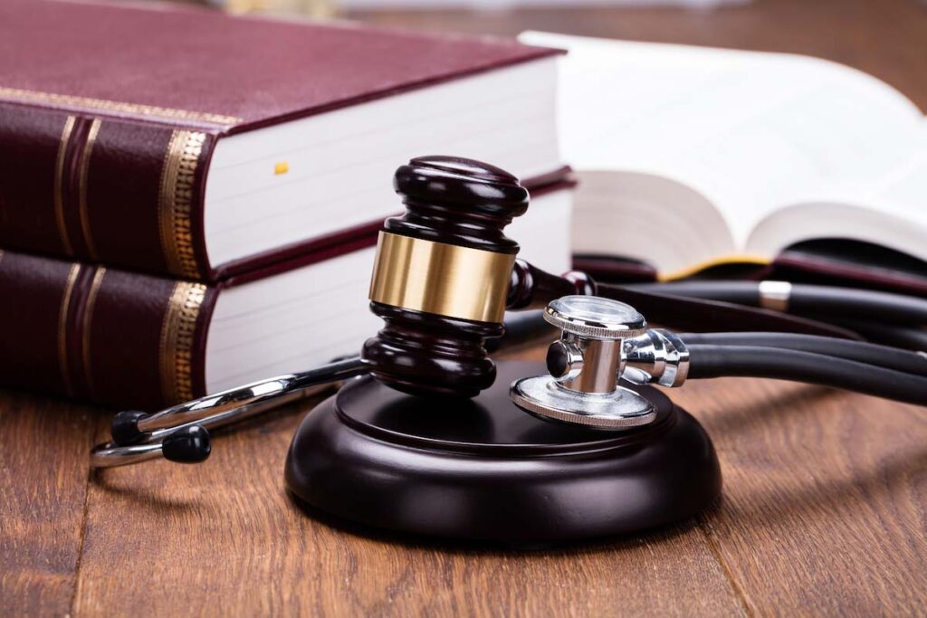 What Type of Lawyer Handles Medical Malpractice Suits?